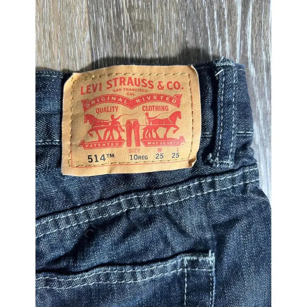 Levi's 514 Straight‎ Dark Wash Jeans